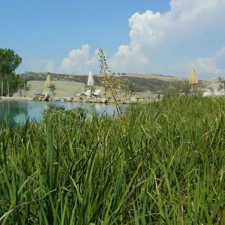 Sleeps 4 Pool Wifi Apartamento *