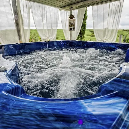 Apartamento Sleeps 4 Pool Wifi