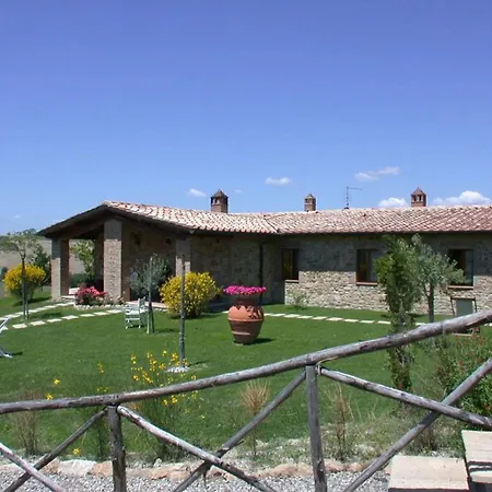 Sleeps 4 Pool Wifi San Quirico dʼOrcia